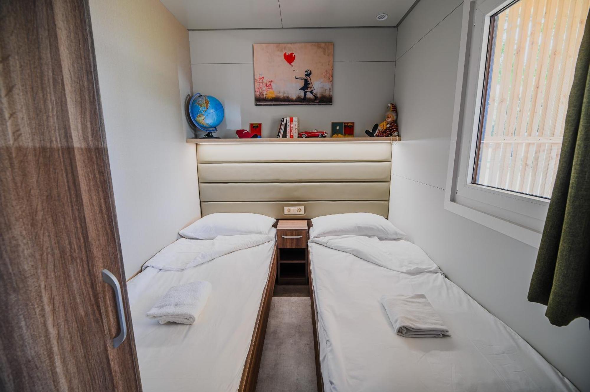 Premium Mobile Homes With Thermal Riviera Tickets Catez ob Savi Habitación foto