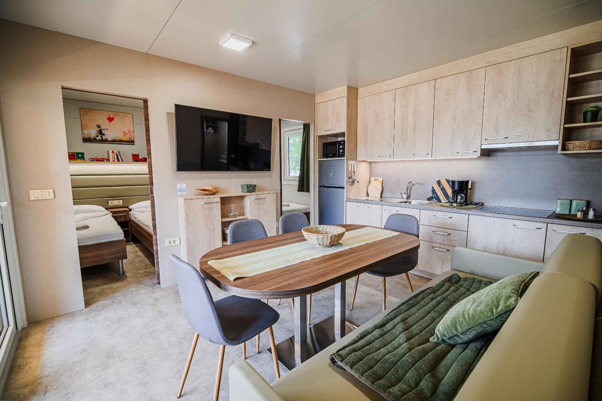 Premium Mobile Homes With Thermal Riviera Tickets Catez ob Savi Habitación foto